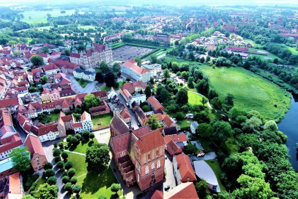 Ferienwohnung Schlossblick Güstrow Esterno foto